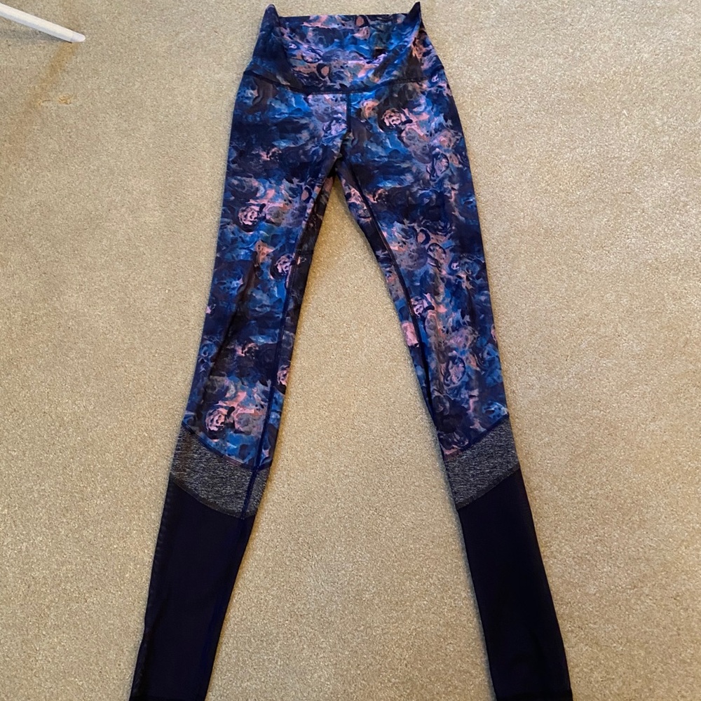 High rise lululemon moody mirage mesh pants
